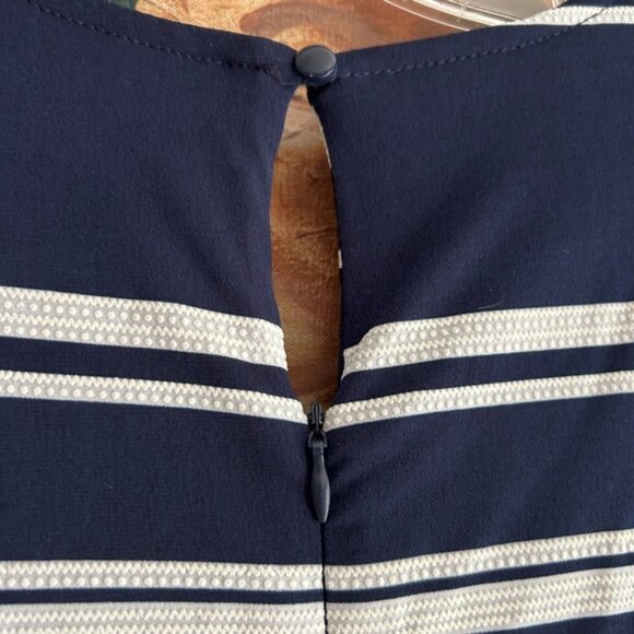 Ellen Weaver Elegant Navy and White Striped Jumpsuit M - Picture 7 of 16